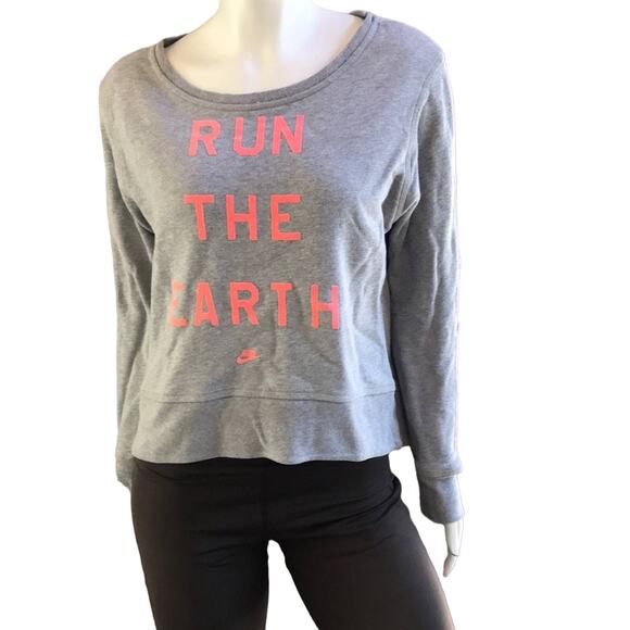 Nike Run The Earth Gray Sweatshirt Women's Size Medium - Picture 1 of 8